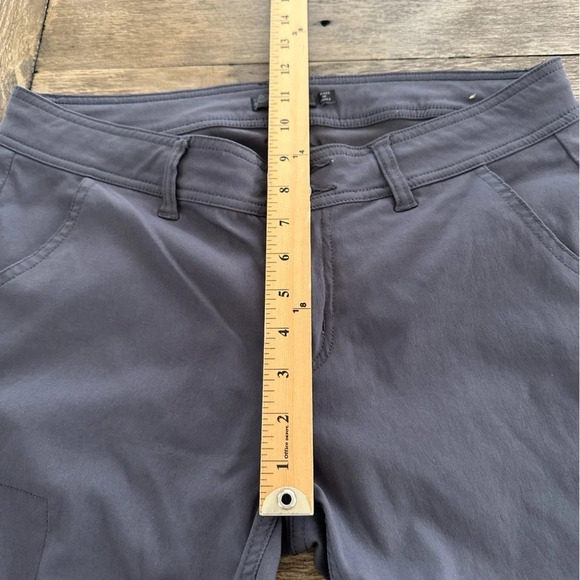 Prana Womens size 10 Gray Nylon Flare Leg Hiking Pants Convertible Mid Rise Grey - Picture 7 of 8